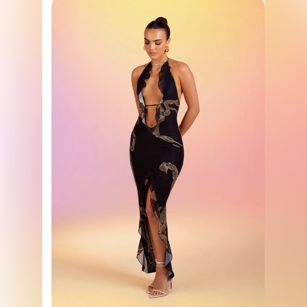 DEEP V RUFFLE DETAIL MAXI DRESS IN SCORPION in UK size 6 US size 4. MURCI dress